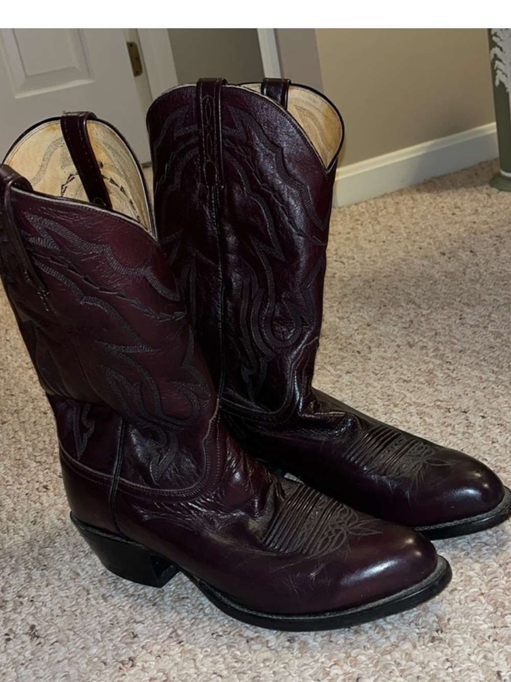Lucchese Men's Burgundy Leather Cowboy Boots - Picture 2 of 6